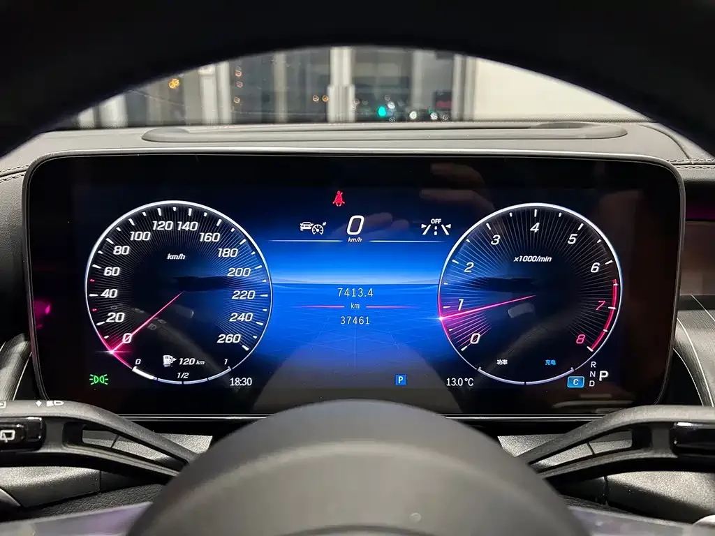 Mercedes-Benz GLC 2024 из CN, фото 4