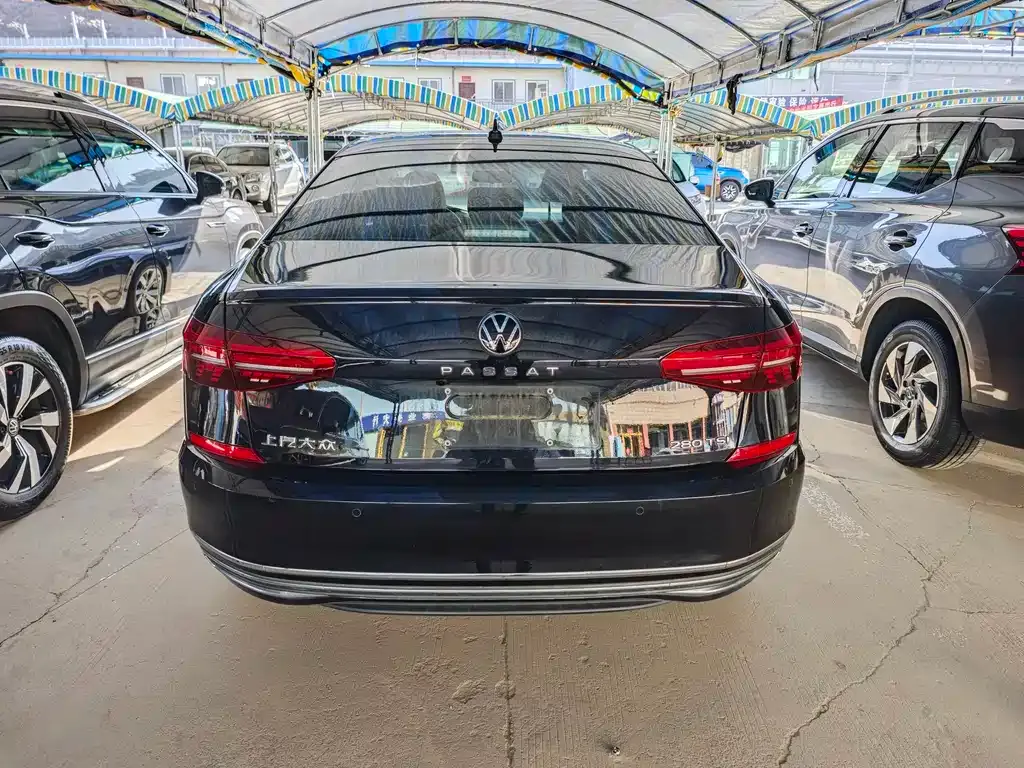 Volkswagen Passat 2021 из CN, фото 8