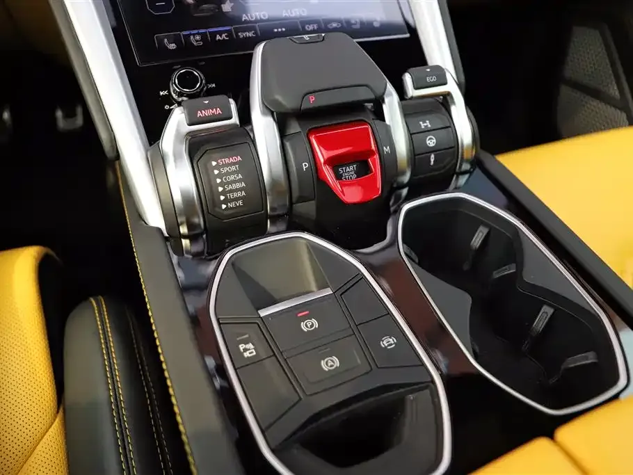 Lamborghini Urus 2022 из CN, фото 7