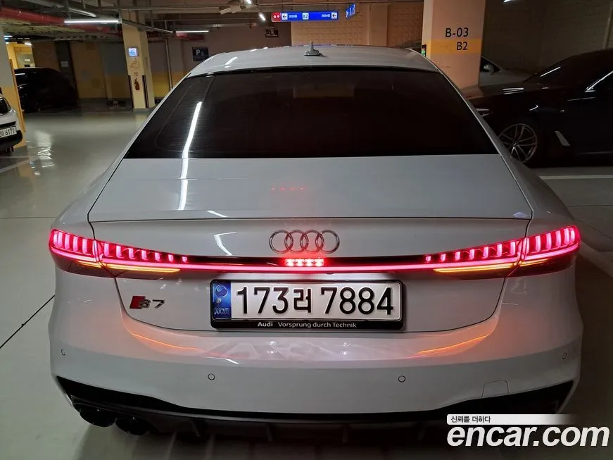 Audi A7 — фото 3