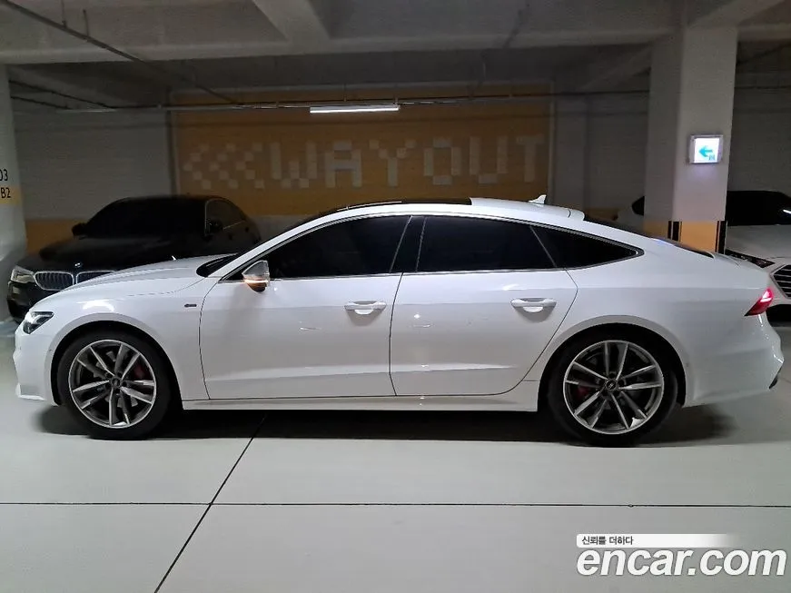 Audi A7 — фото 5