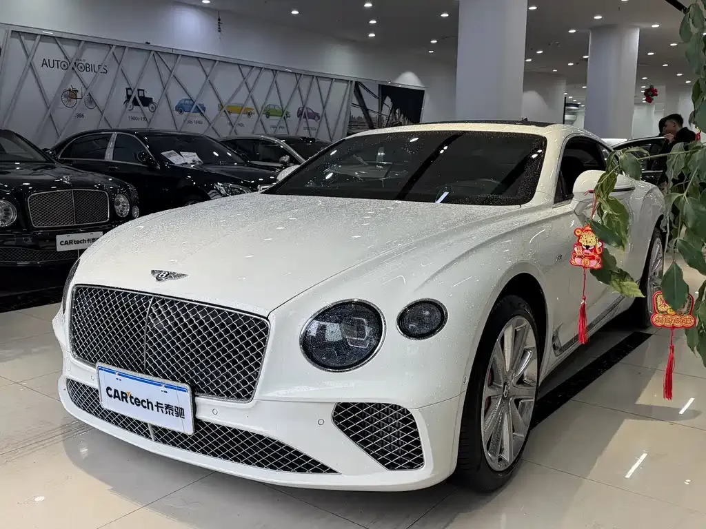 Bentley Continental 2023 из CN, фото 1