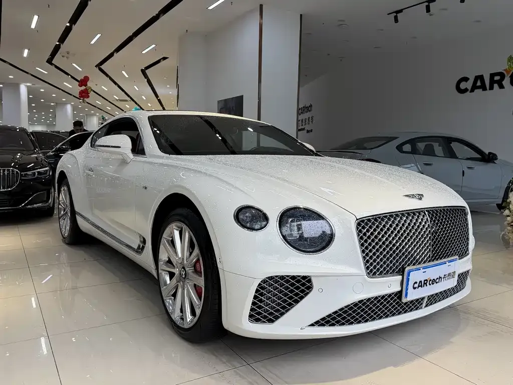 Bentley Continental 2023 из CN, фото 4