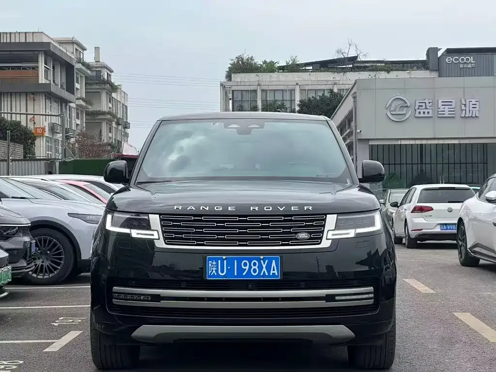 Land Rover Range Rover 2024 из CN, фото 4