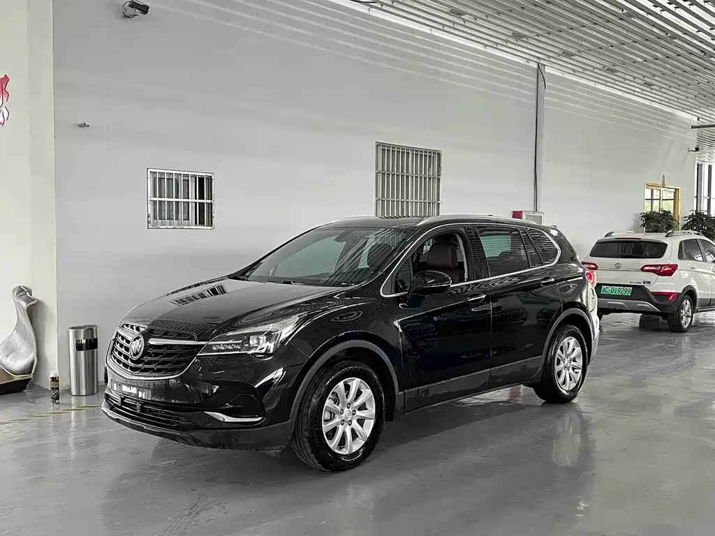 Buick Envision Plus — фото 1