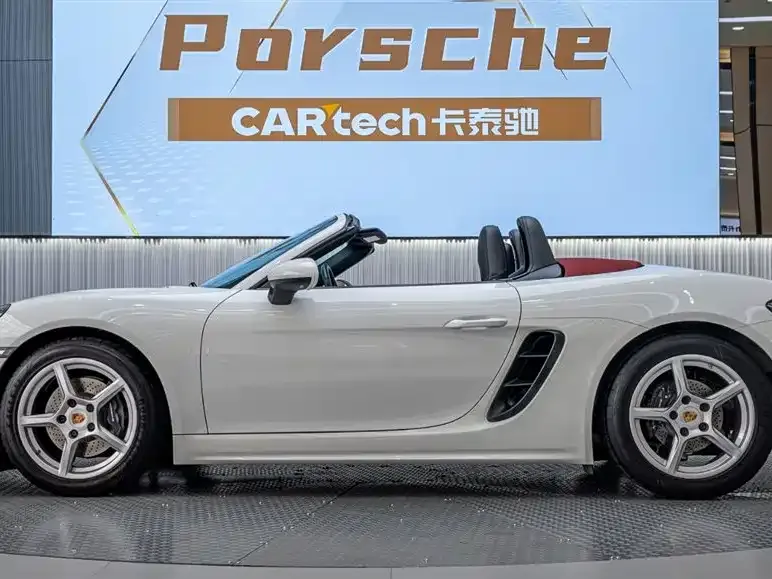 Porsche 718 — фото 5