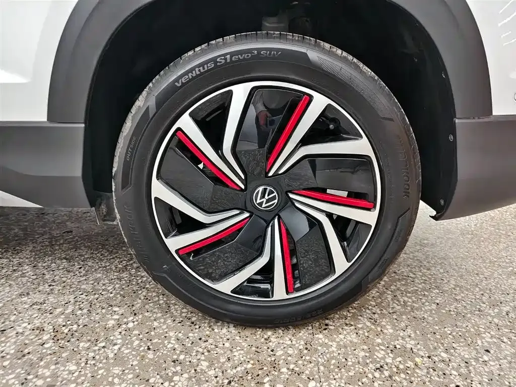 Volkswagen Tharu — фото 7