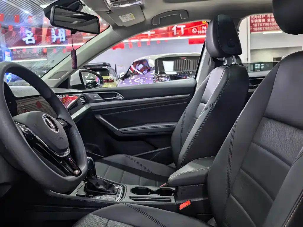 Volkswagen Lavida 2022 из CN, фото 3
