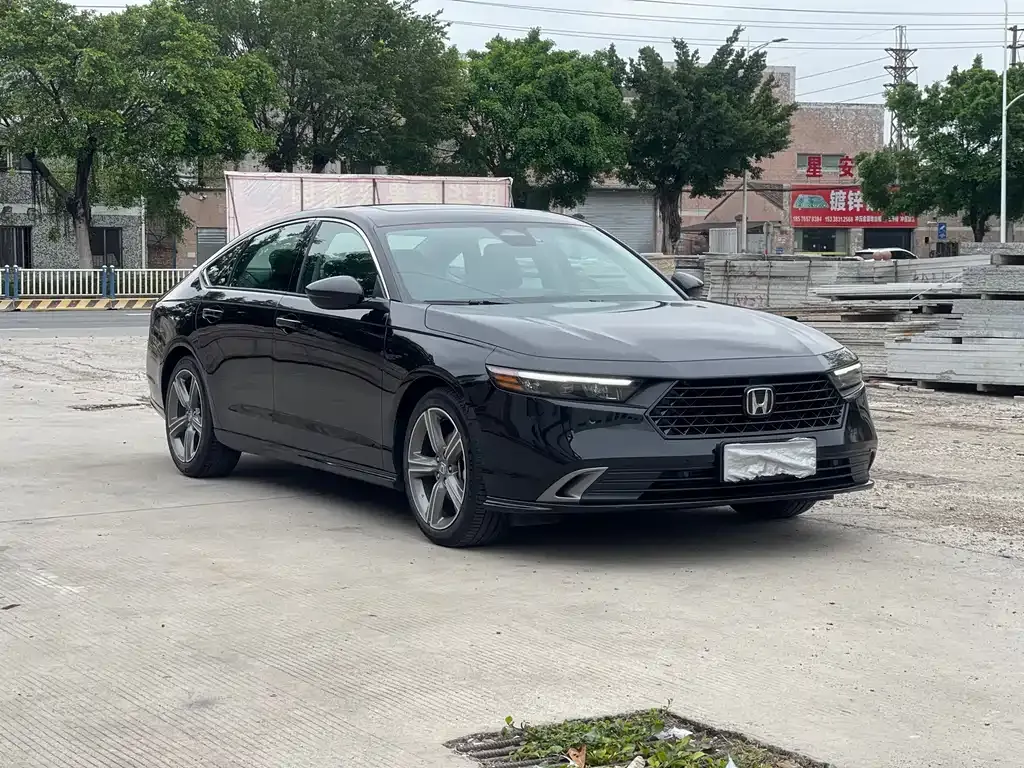 Honda Accord — фото 4