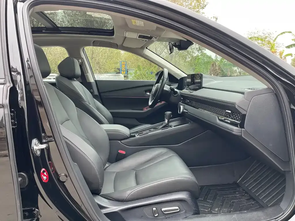 Honda Accord — фото 2