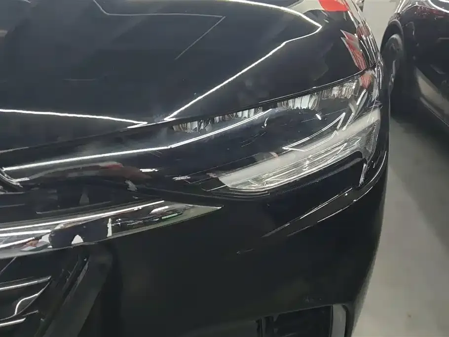 Buick Envision Plus 2023 из CN, фото 2