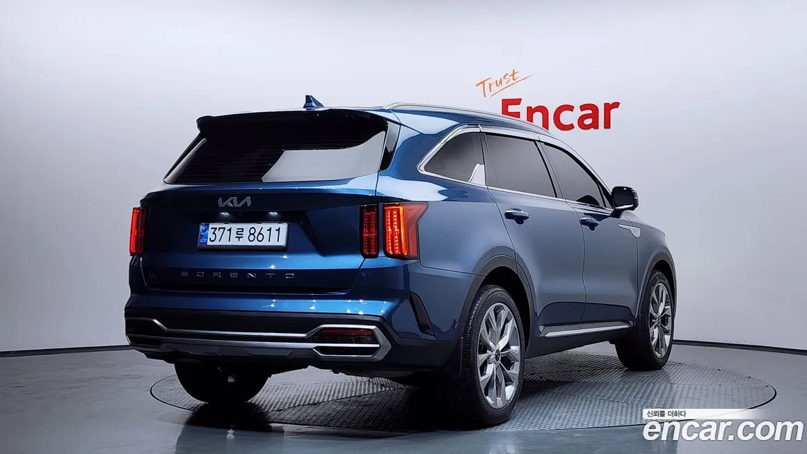 Kia Sorento — фото 4