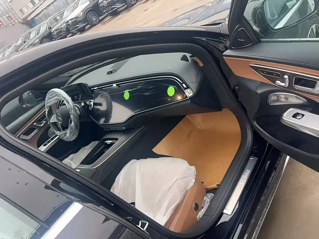 Mercedes-Benz E-Class 2026 из CN, фото 3