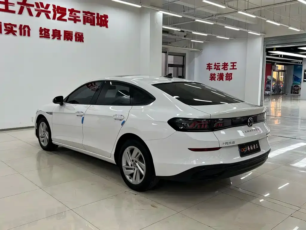 Volkswagen Lamando 2023 из CN, фото 8