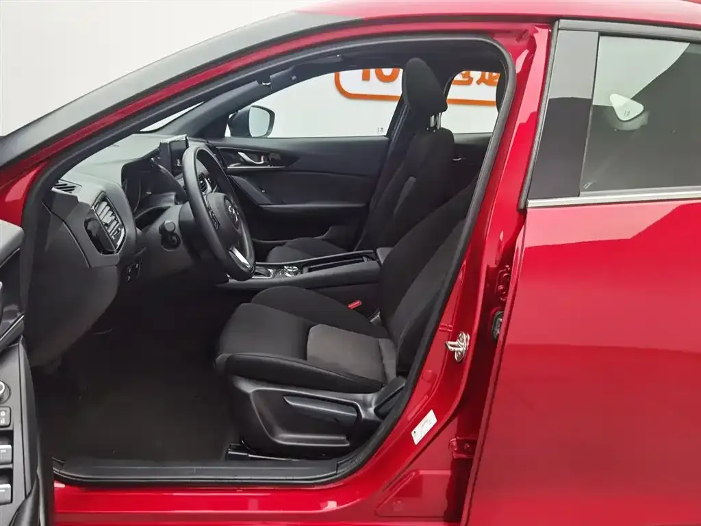 Mazda CX-4 2021 из CN, фото 6