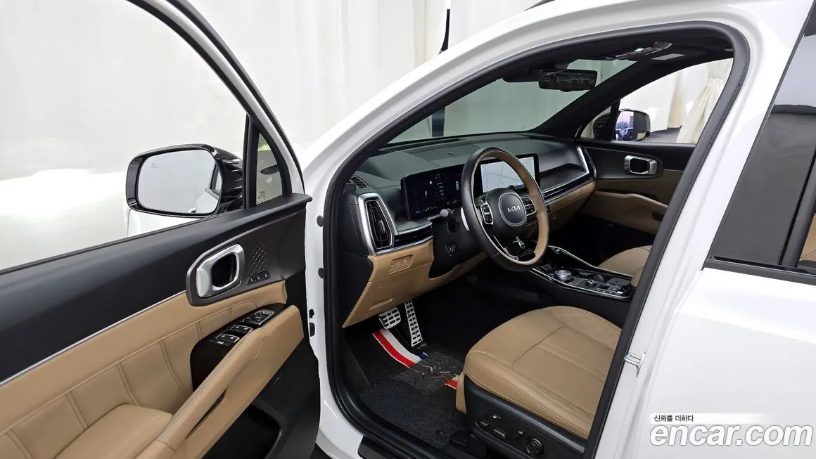 Kia Sorento — фото 6