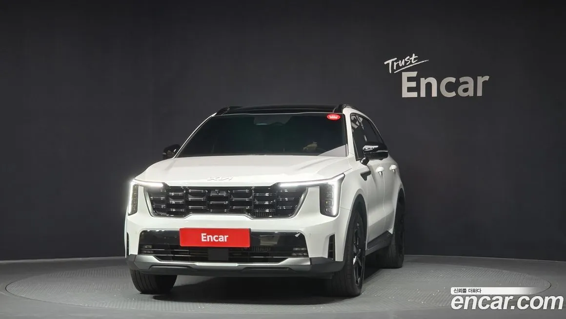 Kia Sorento — фото 8