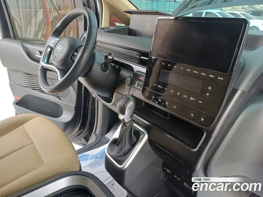 Hyundai Staria — фото 10