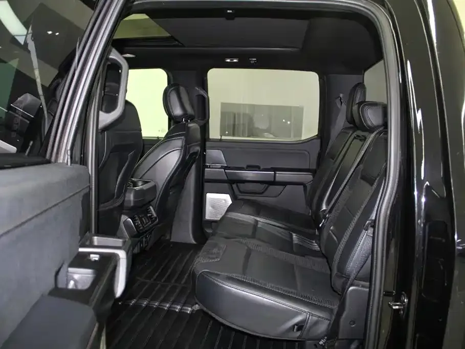 Ford F-150 Raptor 2024 из CN, фото 6
