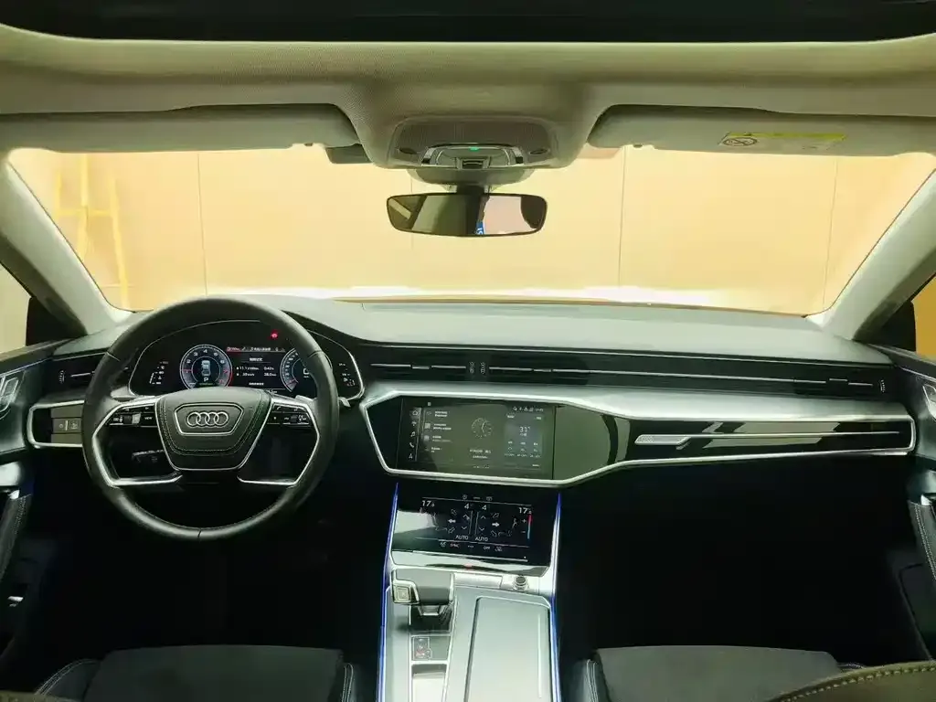 Audi A7L 2024 из CN, фото 3