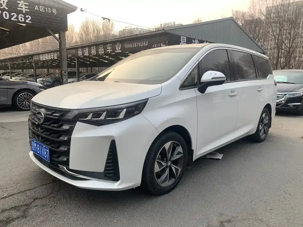 GAC Motor Trumpchi M6 — фото 1