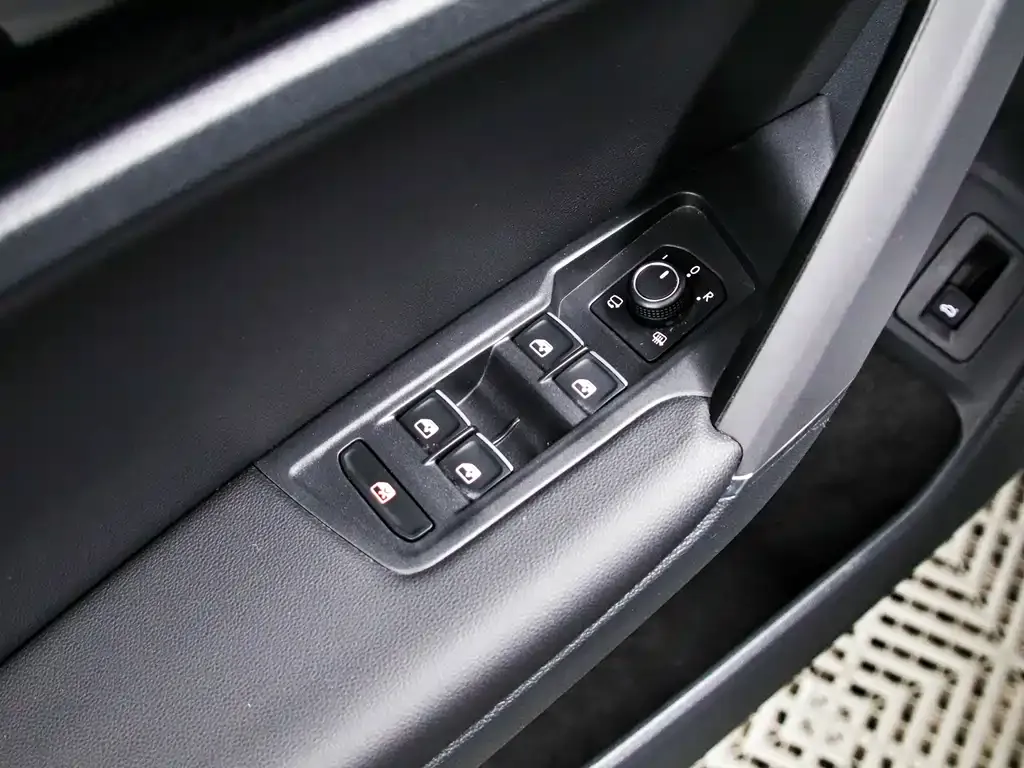Volkswagen Tayron 2022 из CN, фото 10