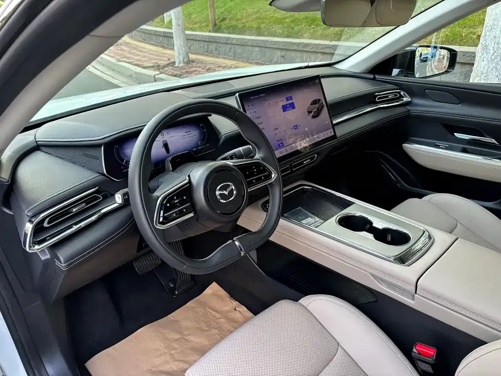 Mazda EZ-6 2025 из CN, фото 6