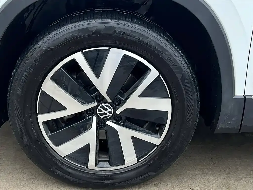 Volkswagen Tayron 2023 из CN, фото 2