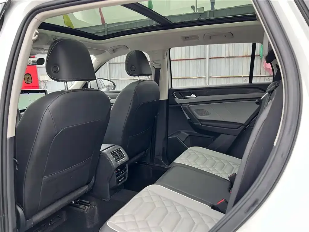 Volkswagen Tayron 2023 из CN, фото 6