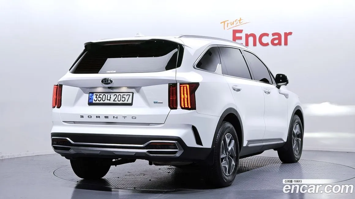 Kia Sorento — фото 4