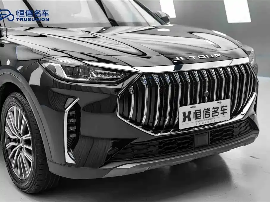 Jetour X70 PLUS — фото 10