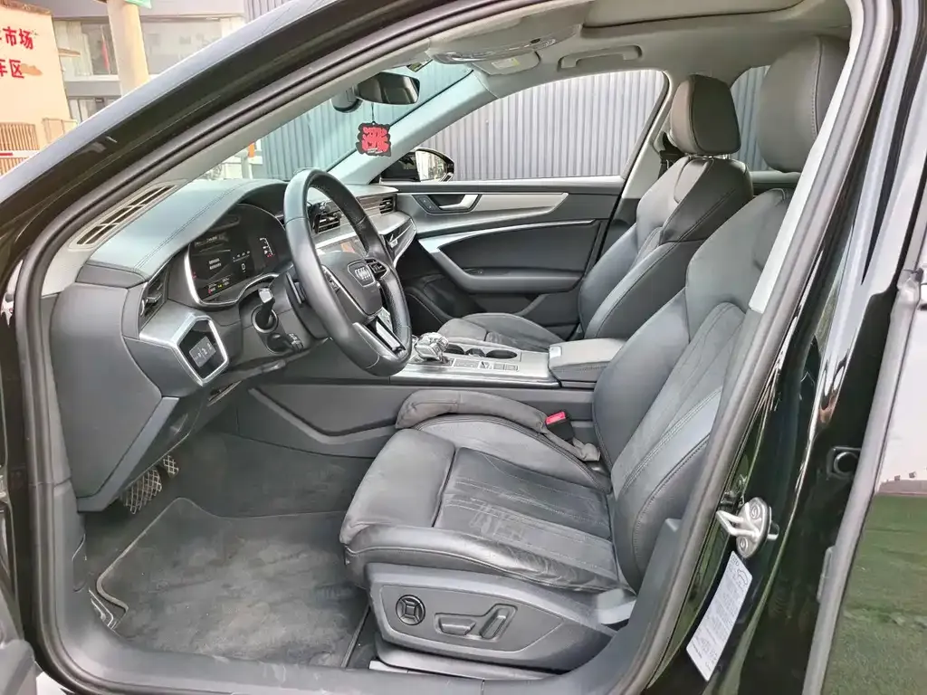 Audi A6 (Import) — фото 9