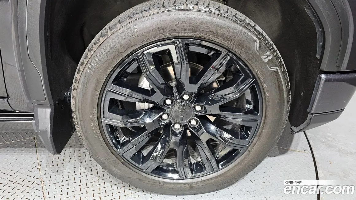 GMC Sierra 2023 из KR, фото 6