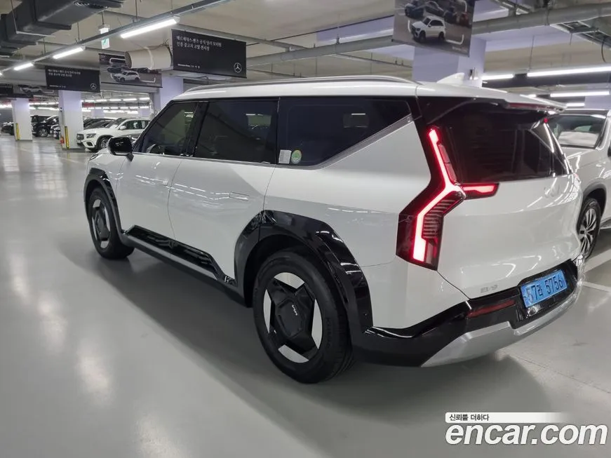 Kia EV9 2024 из KR, фото 6