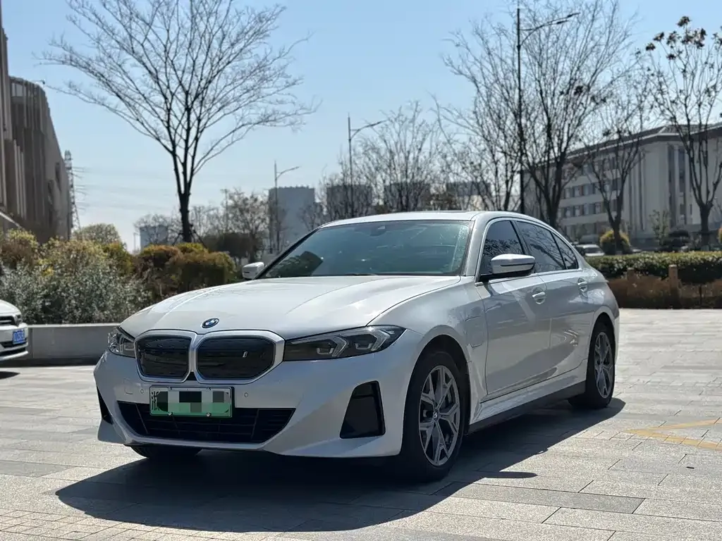 BMW i3 2023 из CN, фото 1