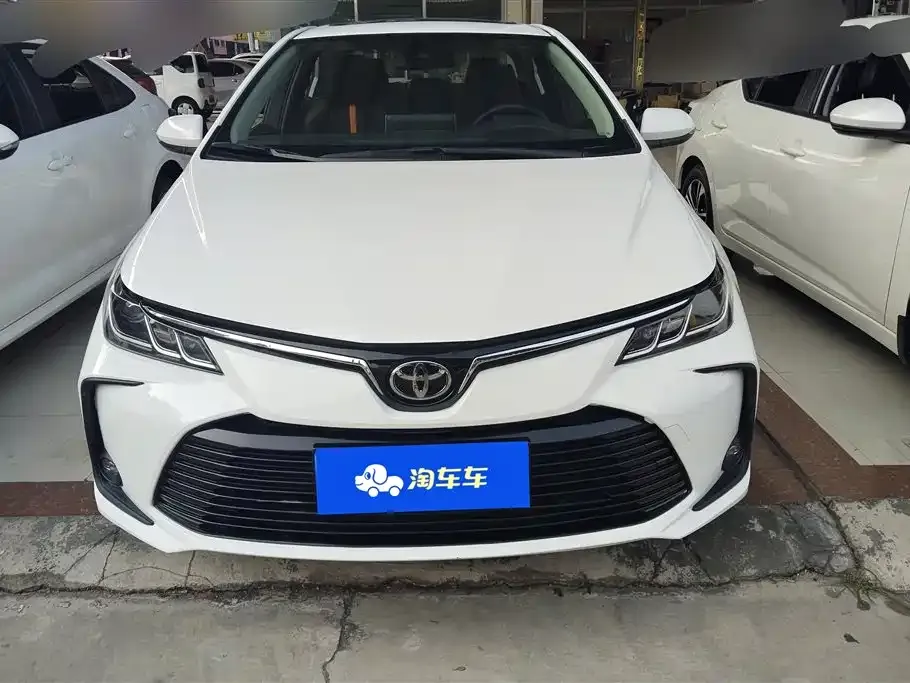 Toyota Corolla 2023 из CN, фото 10