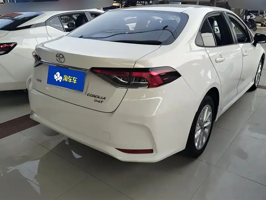 Toyota Corolla 2023 из CN, фото 9