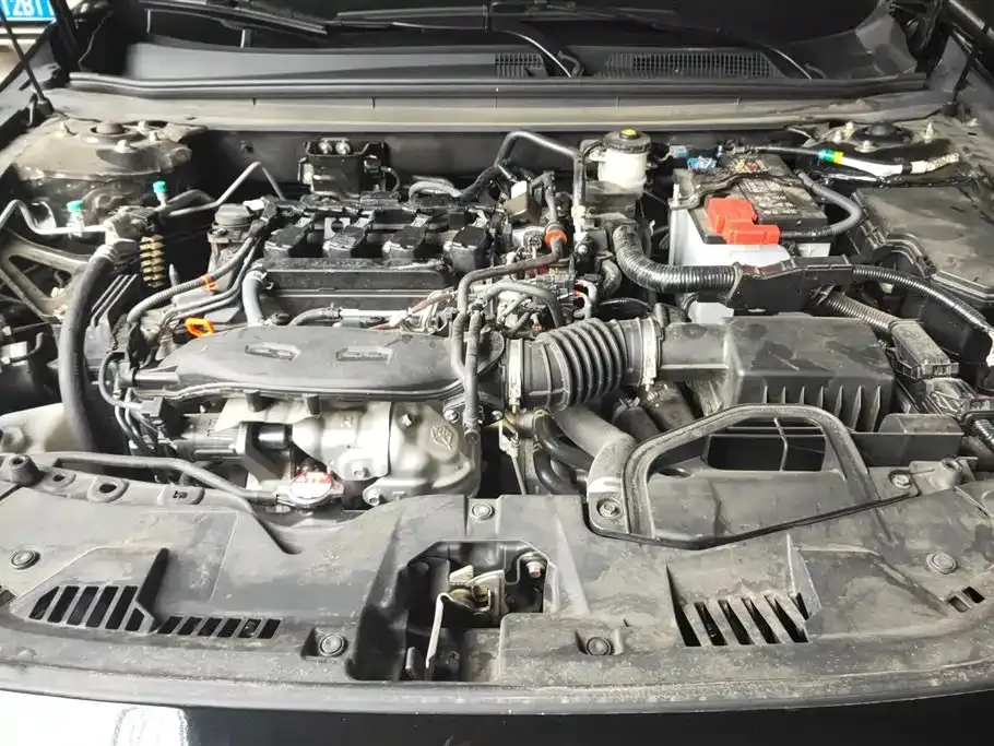 Honda Accord — фото 10