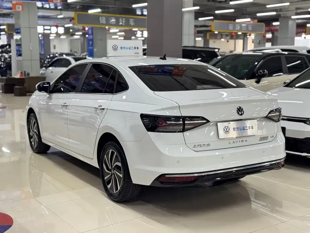 Volkswagen Lavida 2023 из CN, фото 8