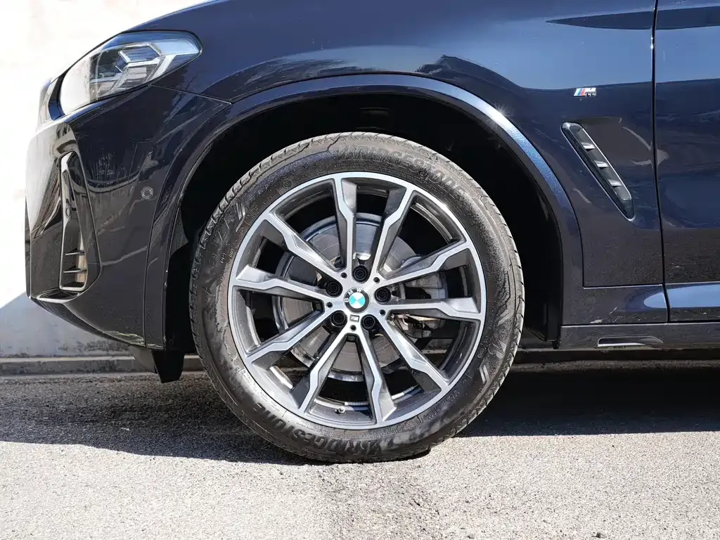 BMW X4 2025 из CN, фото 9