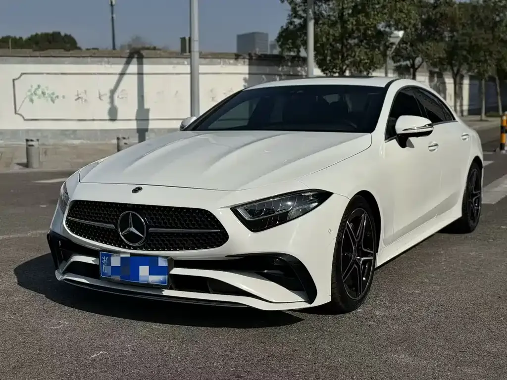 Mercedes-Benz CLS 2023 из CN, фото 1