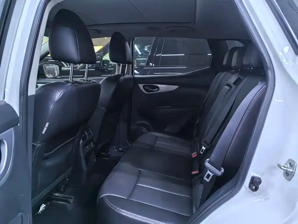 Nissan Qashqai 2022 из CN, фото 3