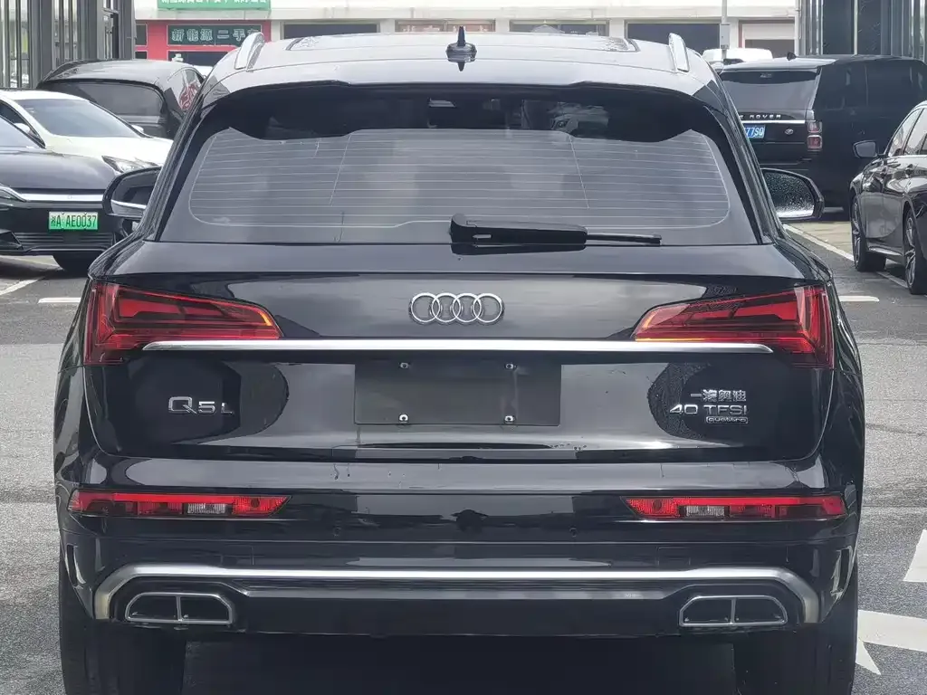 Audi Q5L — фото 4