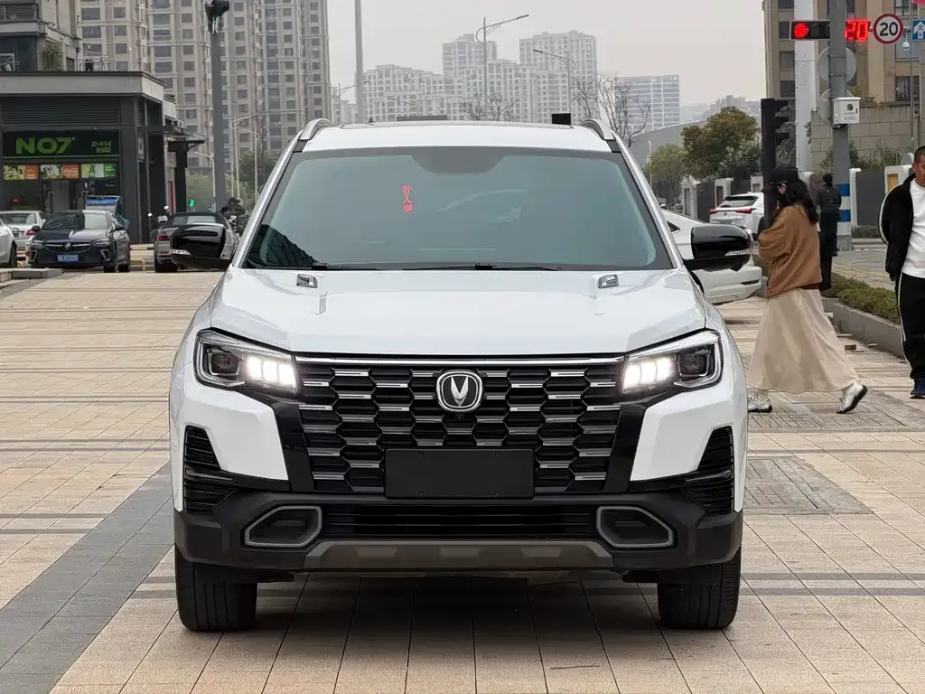 Changan CS75 2025 из CN, фото 2