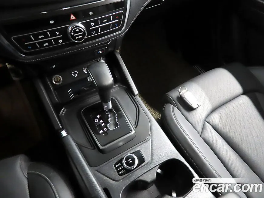 KG Mobility (Ssangyong) Rexton — фото 9