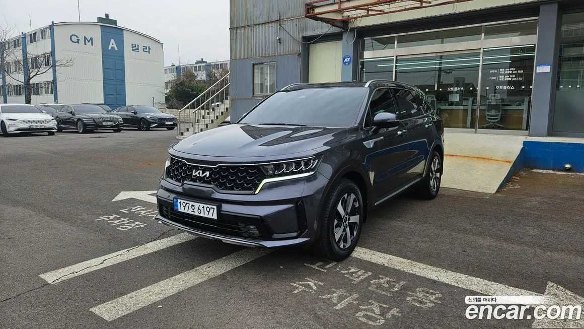 Kia Sorento — фото 1