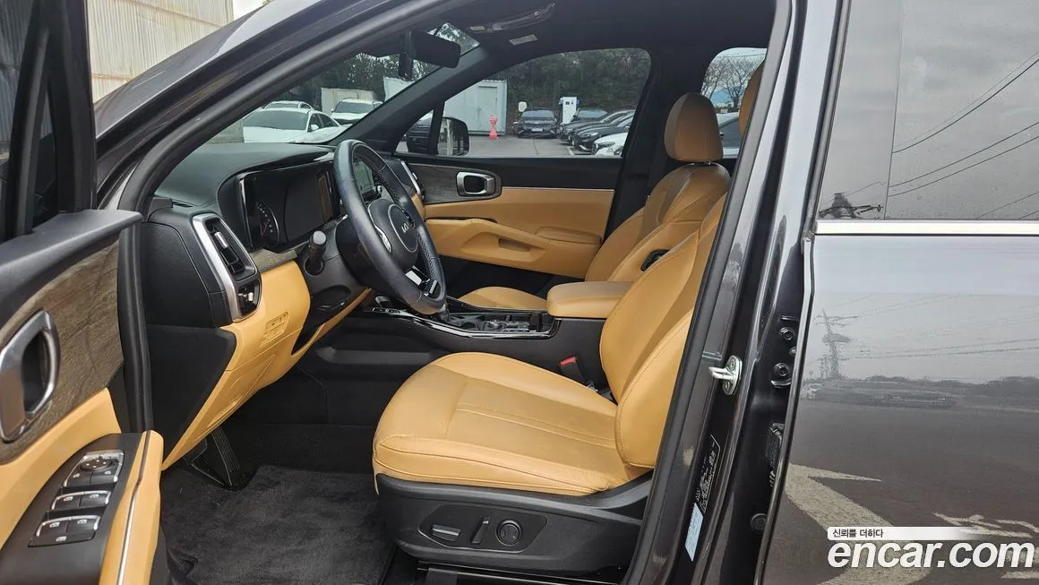 Kia Sorento — фото 5