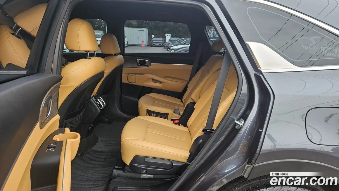 Kia Sorento — фото 3