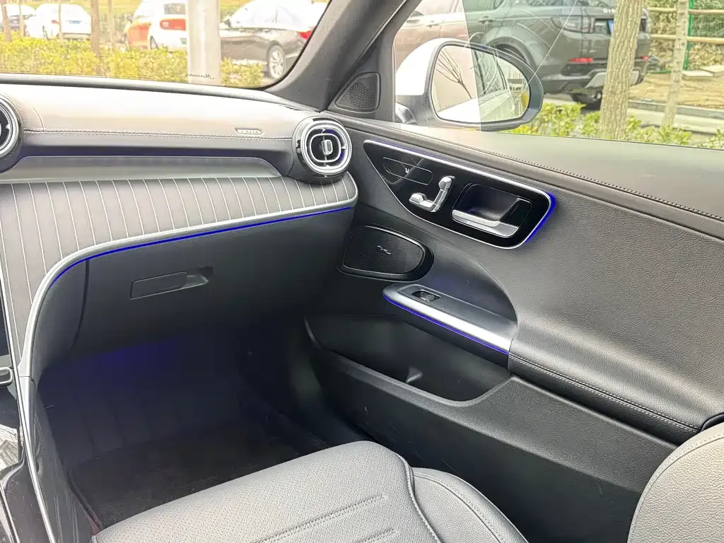 Mercedes-Benz C-Class 2025 из CN, фото 10