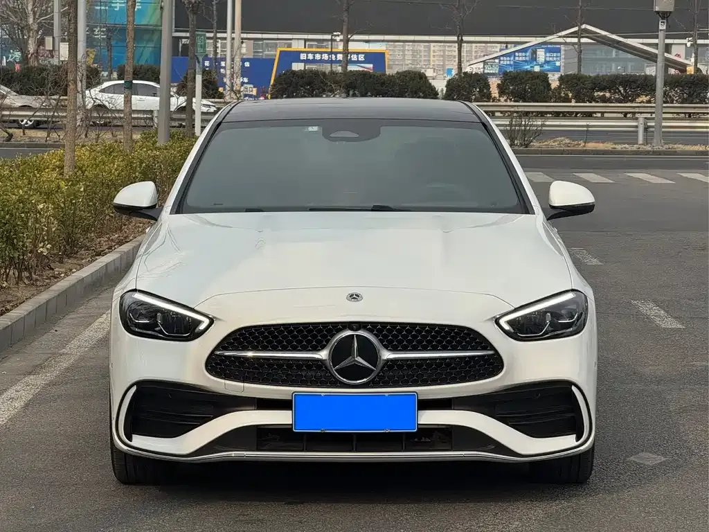 Mercedes-Benz C-Class 2025 из CN, фото 4